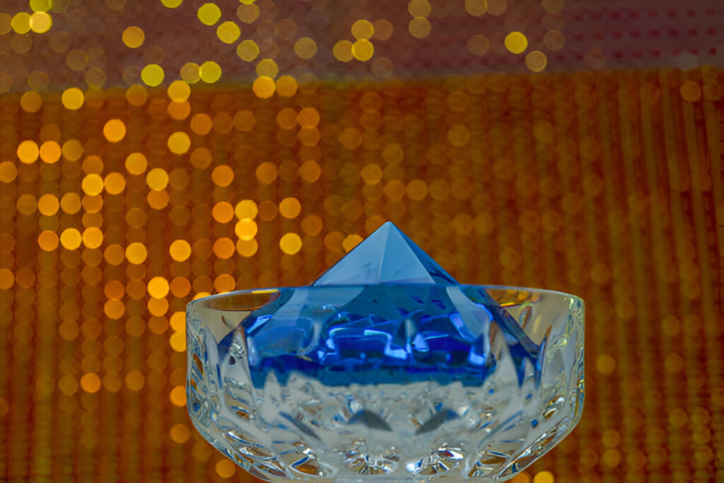 The Timeless Appeal of Crystal Gifts for Corporate Recognition